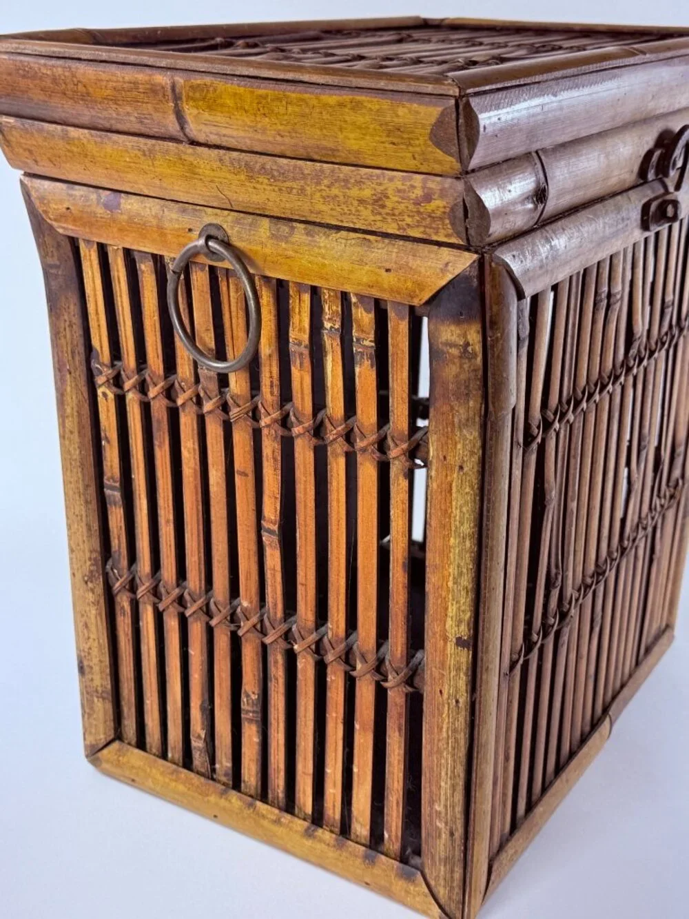 Bamboo & Wood Lattice Storage Box W/Hinged Lid Metal Clasp Wall Clips 14 in Tall